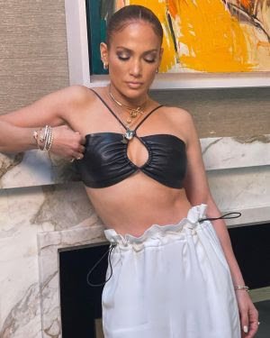 Jennifer Lopez brilha usando joias icônicas da Bulgari - imagem 2