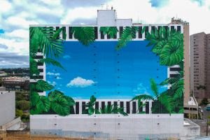 Maior painel urbano do Sul do país fica pronto