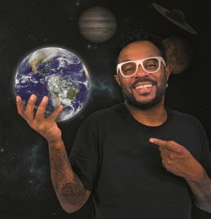 Marcelo Marrom: "O Terceiro Melhor Show de Comédia do Planeta"