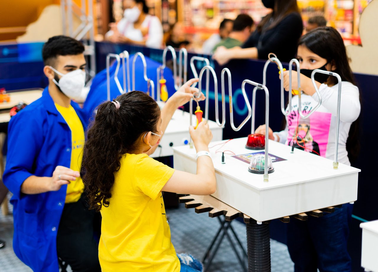 Última semana para aprender física e se divertir com o “Maluquinho por Robótica” no Shopping Campo Limpo - imagem 2