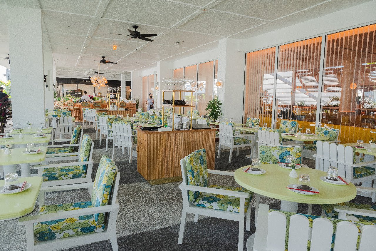 Bal Harbour recebe instalações Fleurs de Villes para homenagear mulheres notáveis pelo Dia Internacional da - imagem 9