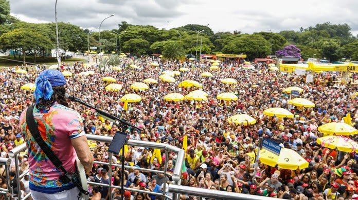 Carnaval cancelado: atividades recomendadas por especialistas para aproveitar o seu carnaval