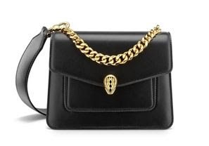 Jennifer Lopez brilha com bolsa Serpenti e óculos escuros da BVLGARI - imagem 4