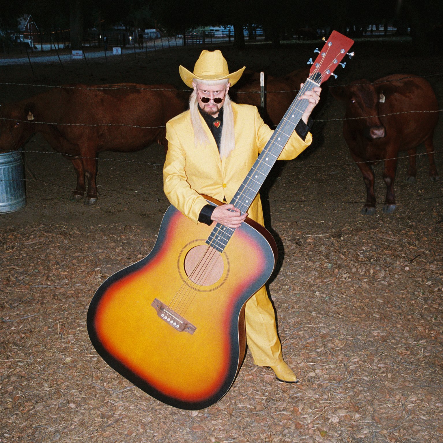 OLIVER TREE TRAZ TURNÊ“COWBOY TEARS” PARA O BRASIL