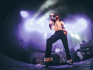 Café da Manhã do Hard Rock Curitiba ganha tributo a Michael Jackson