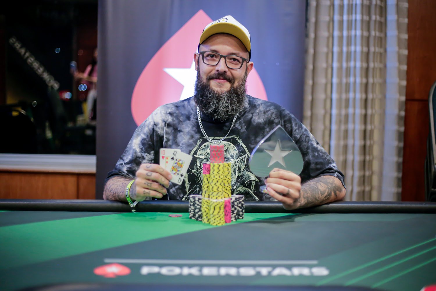 Cauê Moura vence torneio de convidados no BSOP