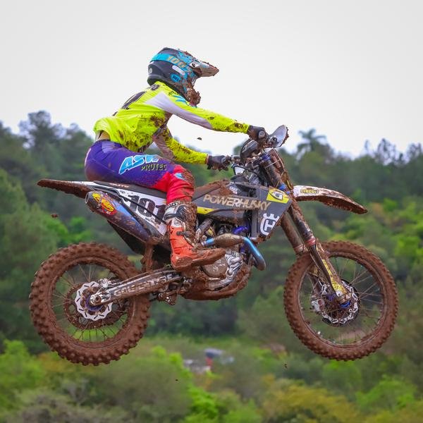Humberto "Machito" Martin tricampeão Latino-Americano de Motocross Husqvarna Brasil é a nova patrocinadora do Campeonato Brasileiro de Motocross 2022 - imagem 3