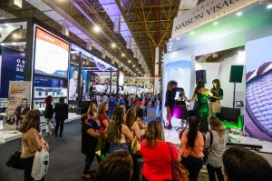 Primeiro dia de Hair Brasil mostra o crescimento do clean beauty no setor profissional