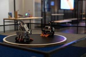 Universidades paulistas participam da Roboto Lab na Japan House SP
