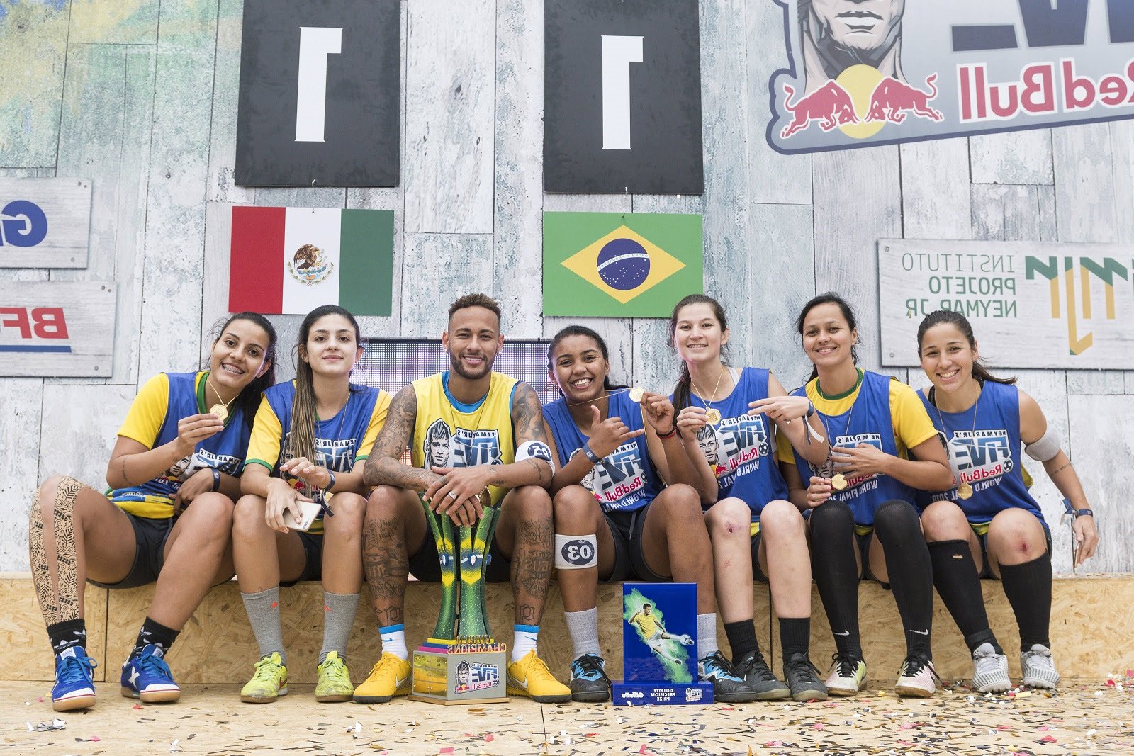Com ‘parça’ de Ronaldinho e de olho no Qatar, torneio mundial de Neymar Jr chega à final brasileira - imagem 8