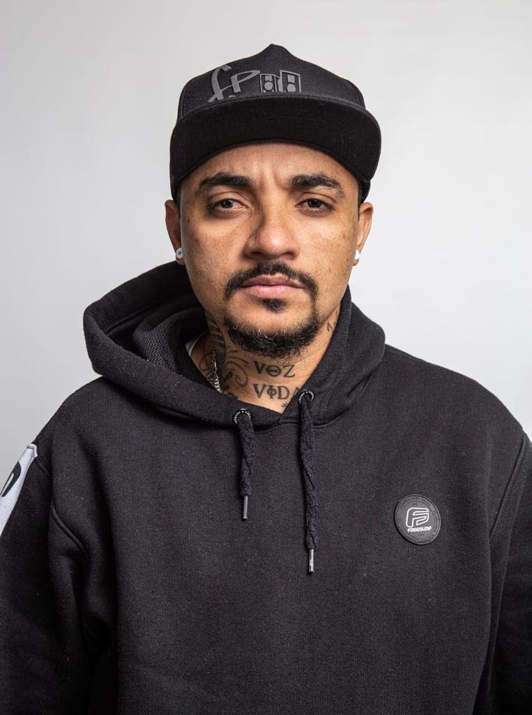Em maio, Slam da Liga premia a poesia periférica
