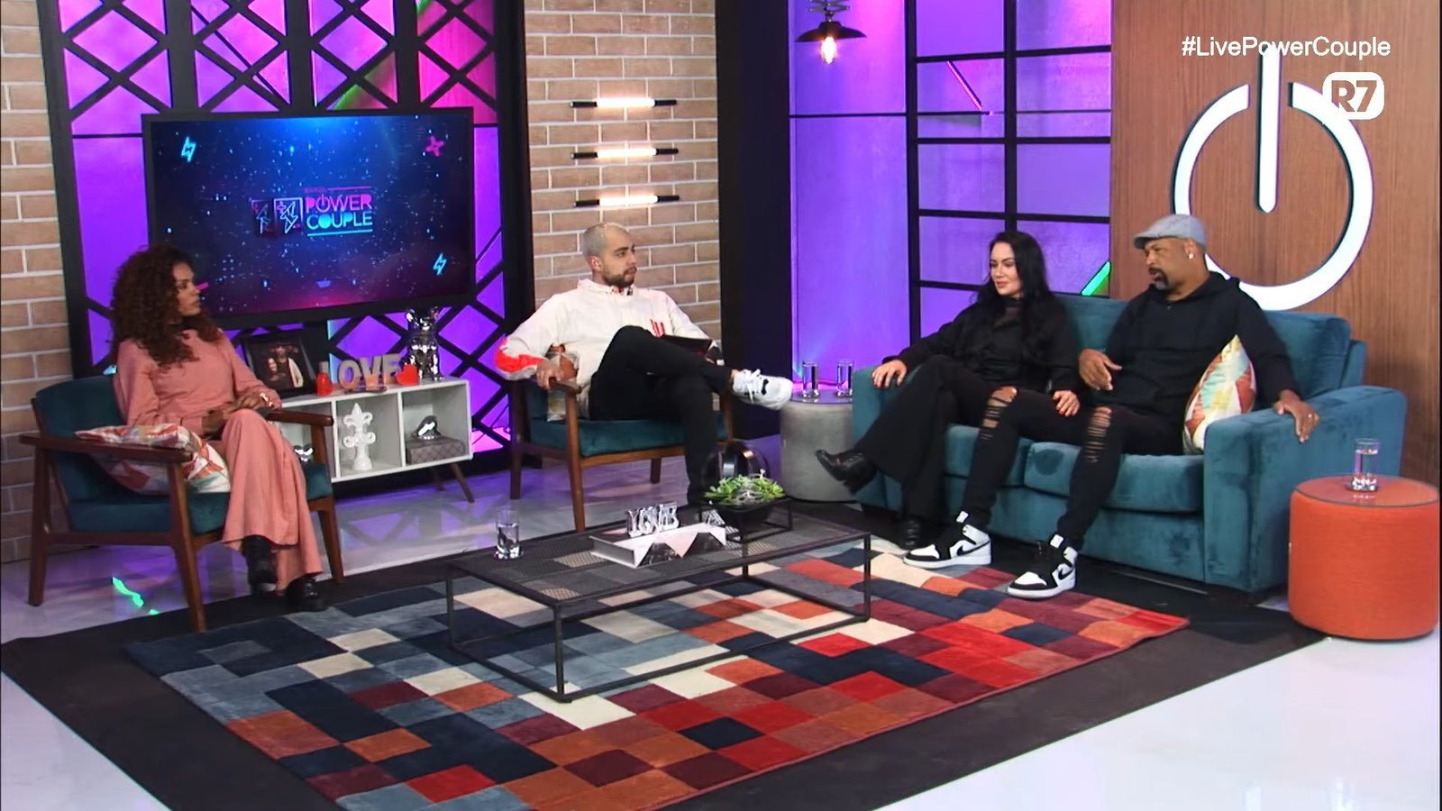 EM LIVE NO R7, DINEI DISPARA: "ESSE FOI MEU ÚLTIMO REALITY" - imagem 2