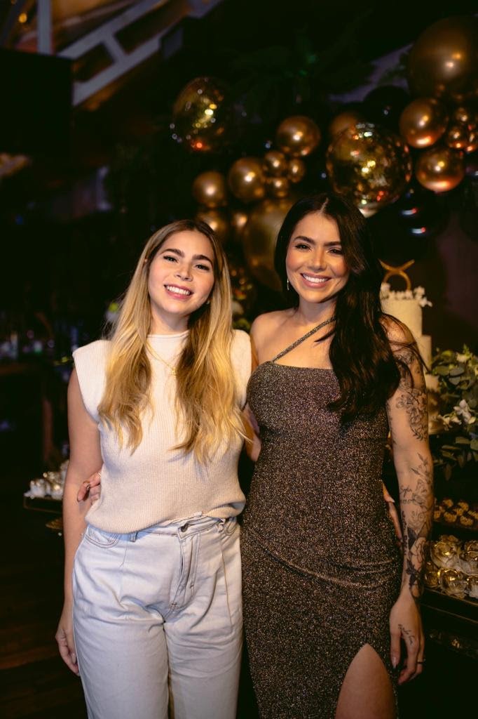 Ferrugem prepara festa surpresa para esposa e faz declaração nas redes sociais - imagem 8