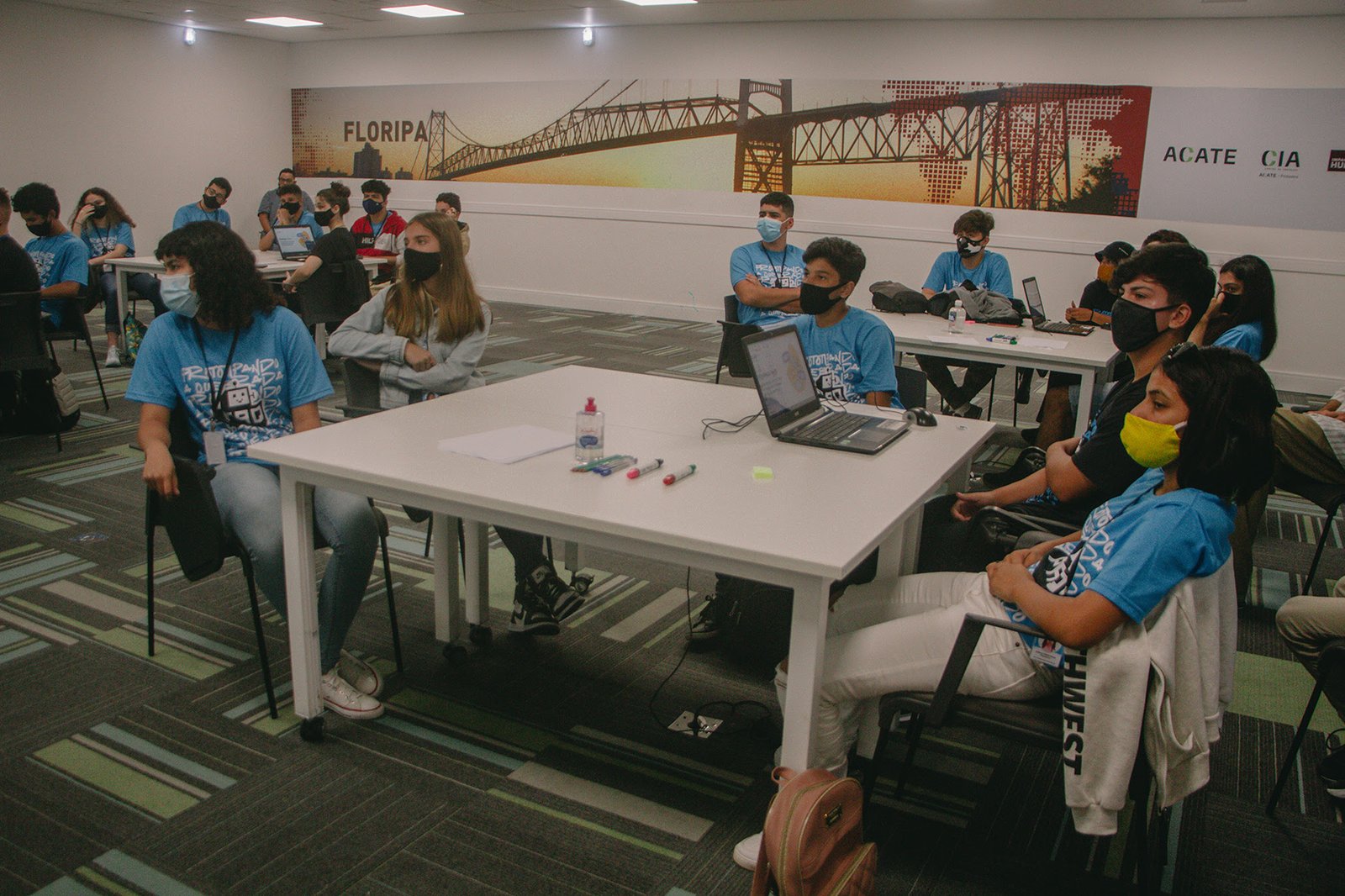 Hub Prototipando a Quebrada cria curso virtual gratuito para jovens da periferia de todo o país