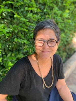 Livraria da Vila recebe primeira edição ao vivo do Peixe Voador, podcast de Patrícia Palumbo