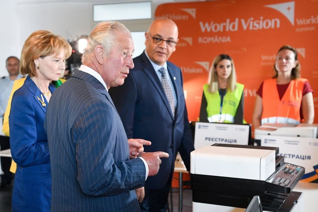 Príncipe Charles encontra equipe da World Vision e refugiados ucranianos - imagem 2
