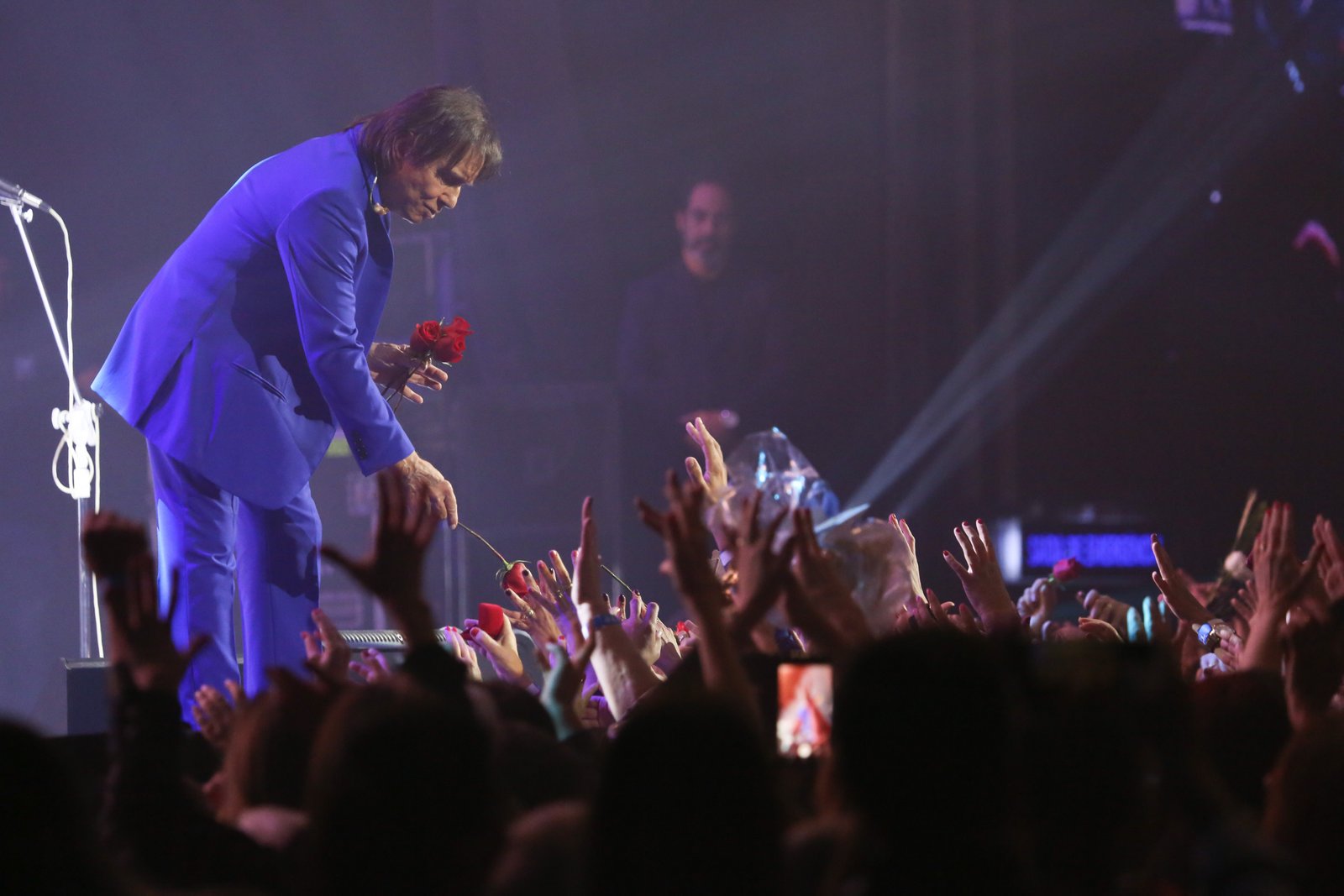 Roberto Carlos anunciatrês shows no Espaço Unimed - imagem 2