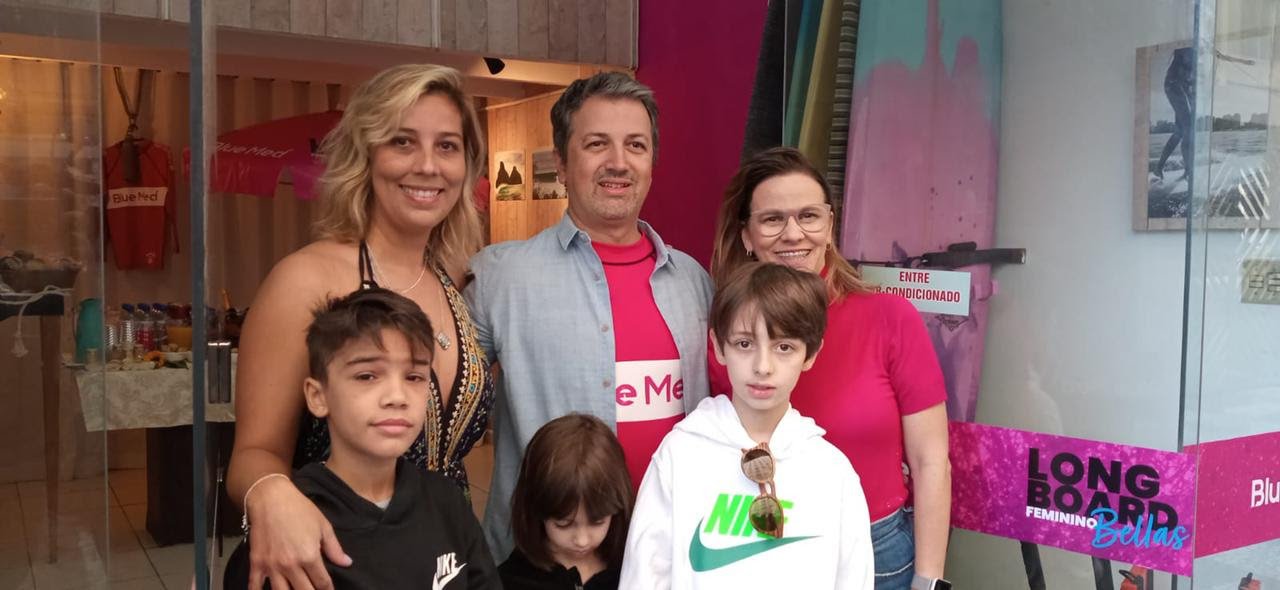 Santos ganha a primeira escola de surf feminino - imagem 2