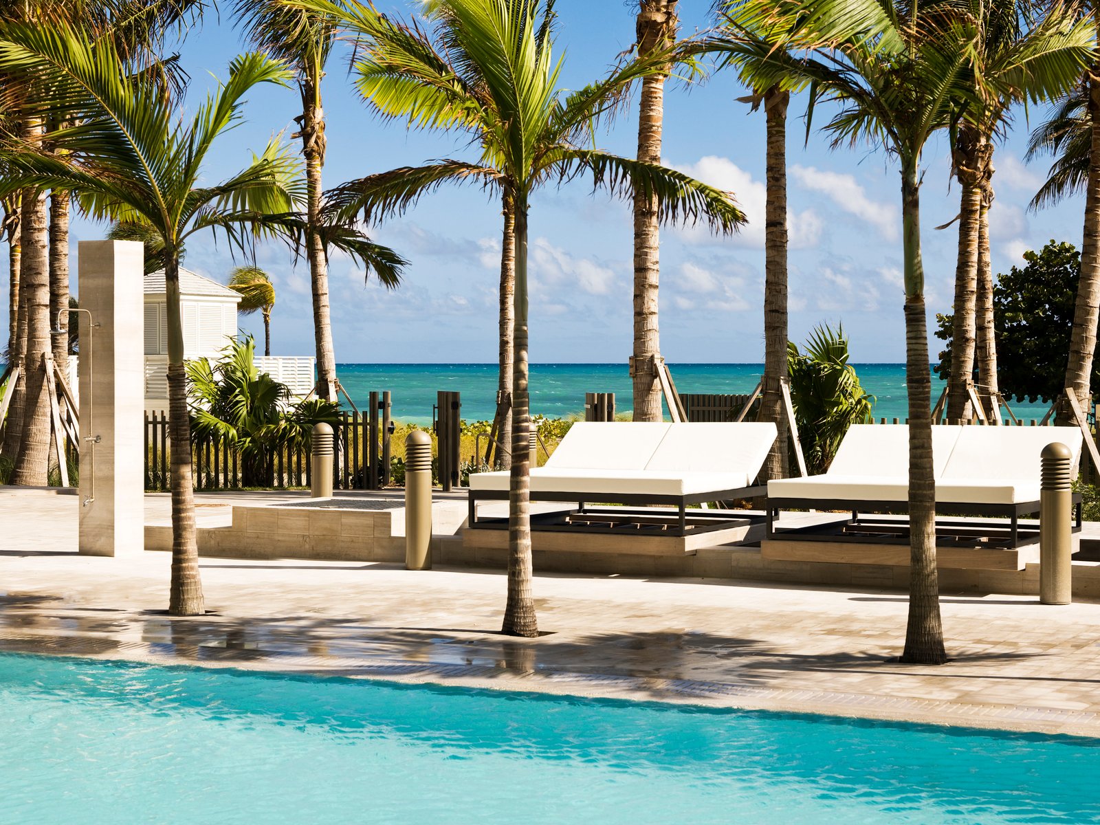 St. Regis Bl Harbour e St. Regis Spa, em Bal Harbour Village, são nomeados hotel e spa cinco estrelas pelo - imagem 6