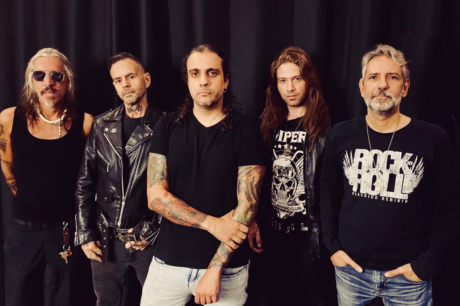 VIPER está de volta com single “Under the Sun”,primeira canção inédita em 15 anos - imagem 3