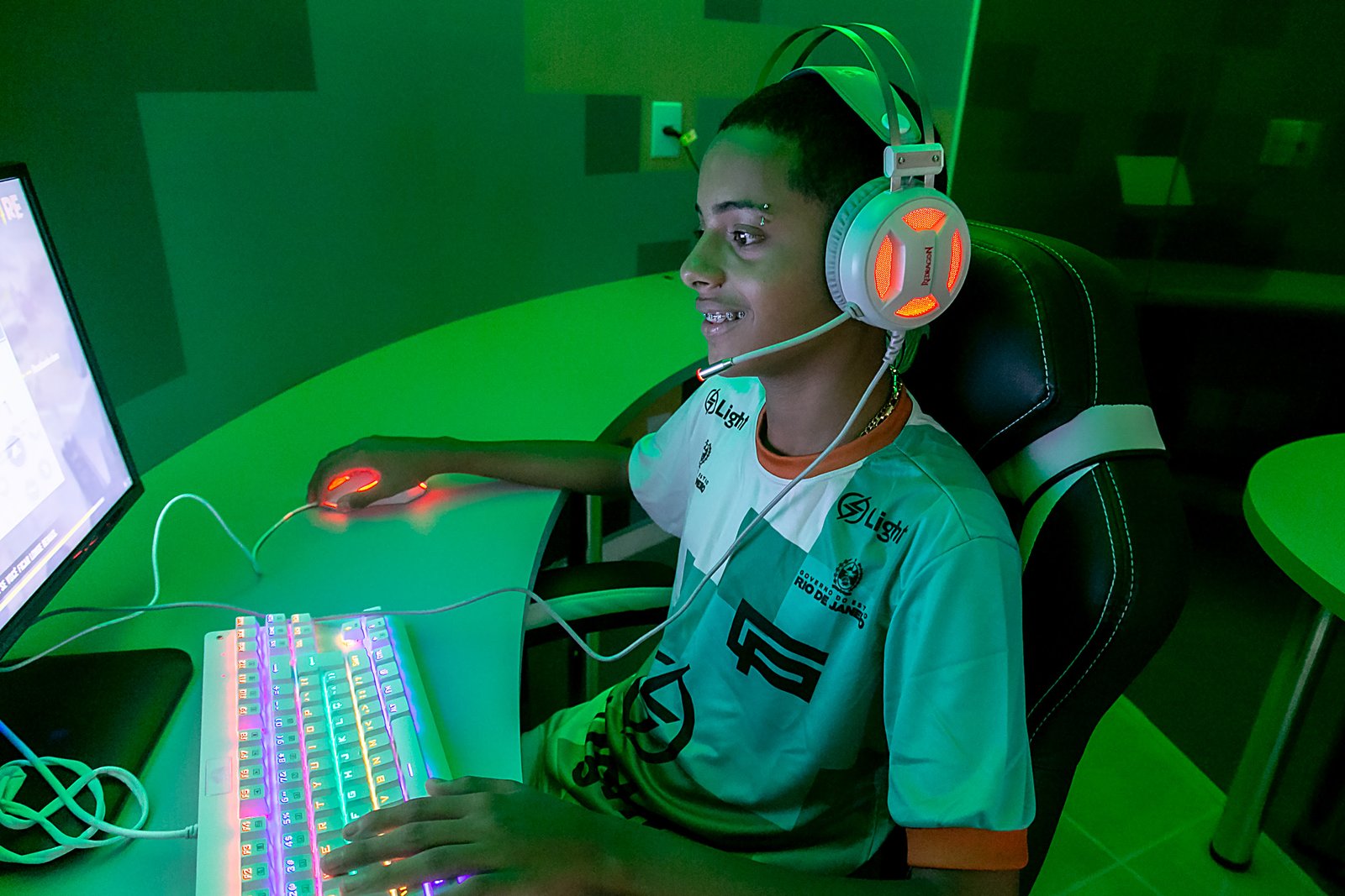 Arena que cabe nas mãos: Conheça o Gaming Parque, projeto social em eSports que utiliza dispositivos móveis