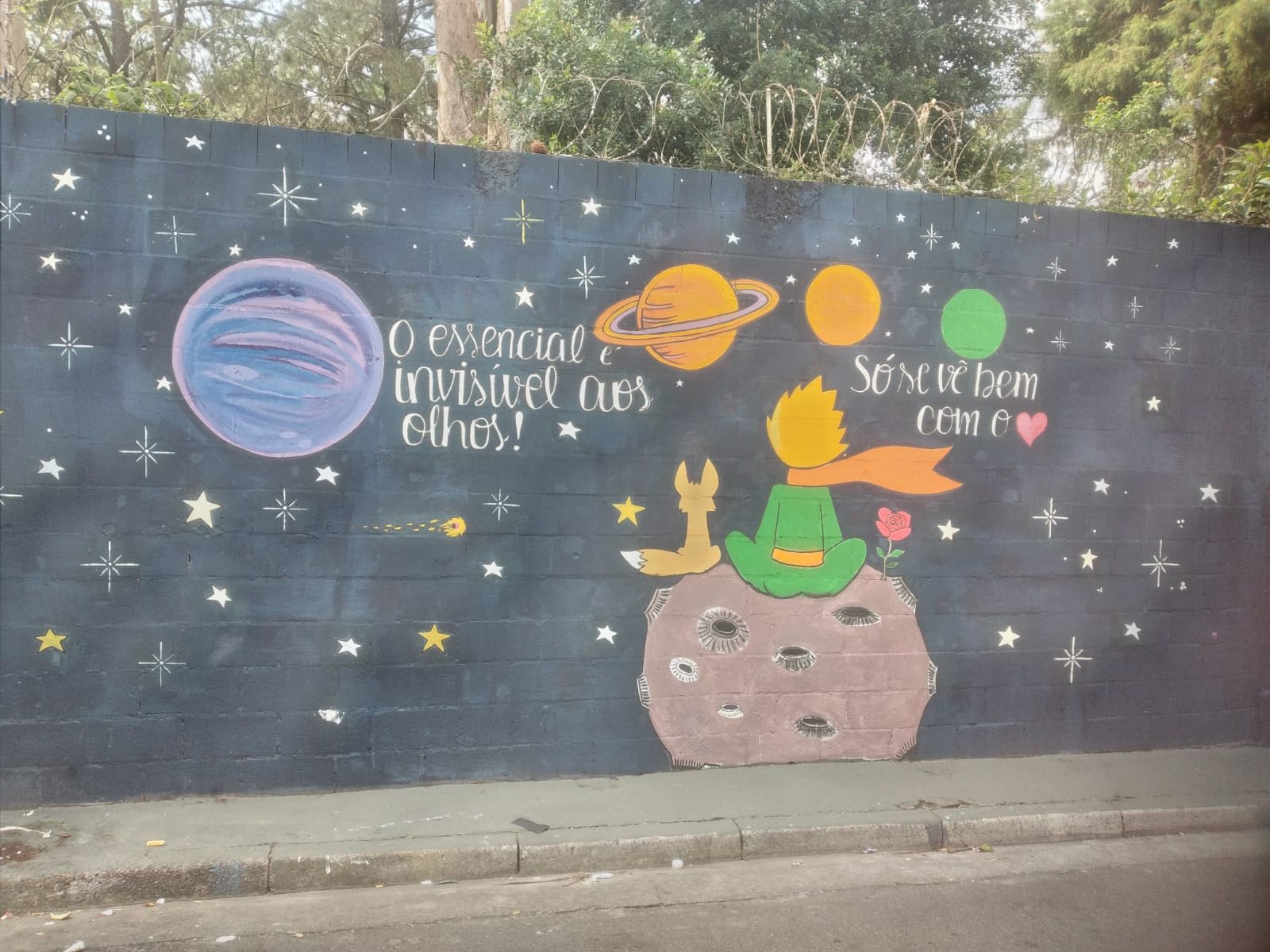 Aviso de pautaMoradores de São Bernardo inauguram mural artístico em homenagem a Salvador Arena como parte de - imagem 10