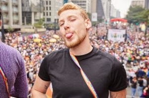 Avon marca presença na 26ª Parada do Orgulho LGBT+ em São Paulo e reforça apoio à diversidade - imagem 4