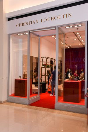 Christian Louboutin promove pop up store no Iguatemi Campinas para celebrar o Dia dos Namorados