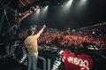 Com remixes inéditos e show pirotécnico, Alok agita público em festas de São João: 'Insano' - imagem 6