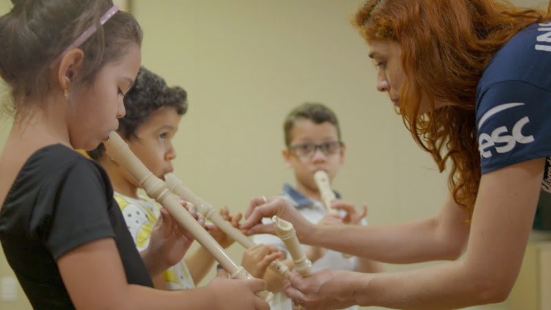 Experiências culturais enriquecem o desenvolvimento infantil