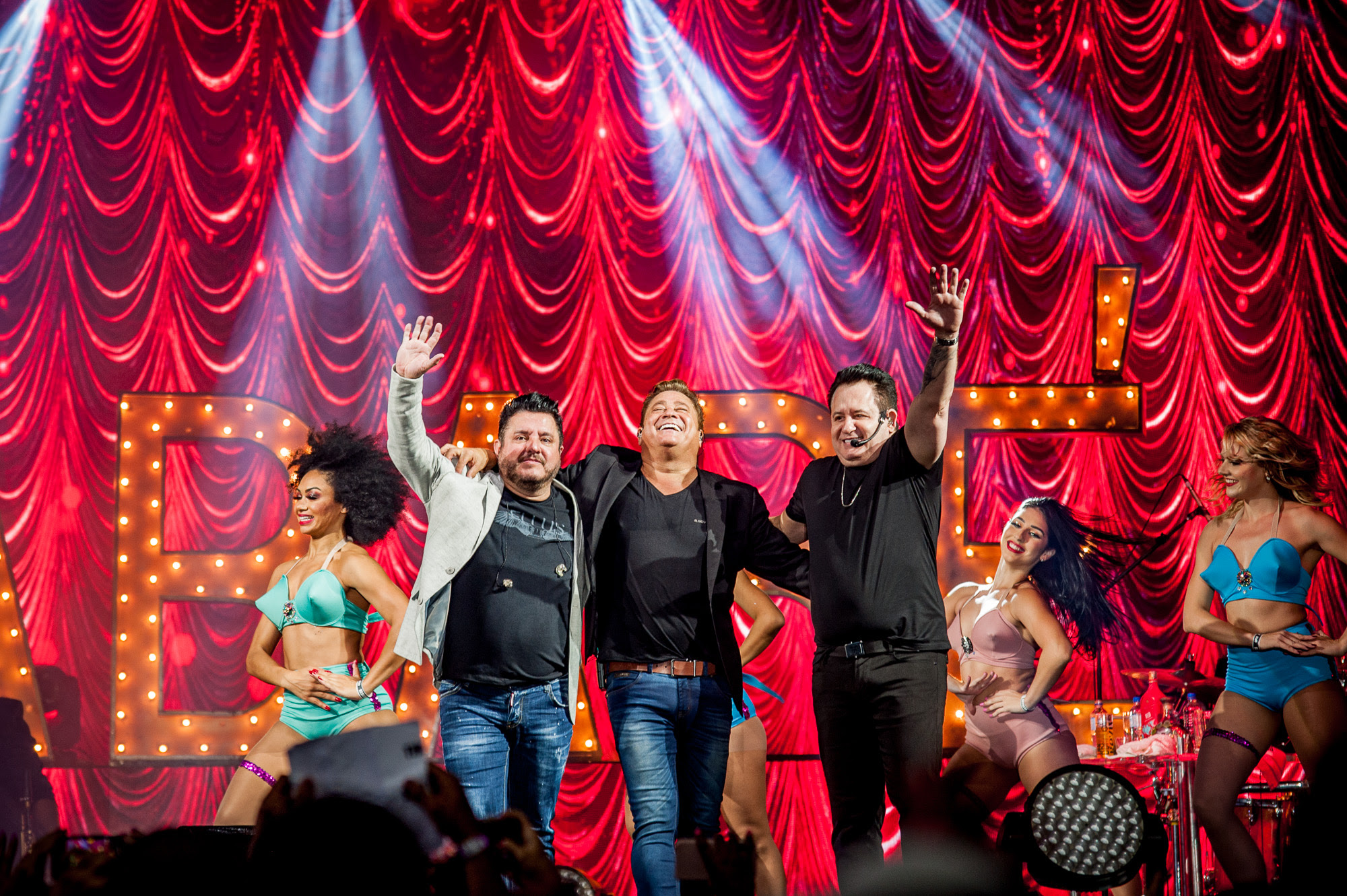 LEONARDO E BRUNO & MARRONE - imagem 5
