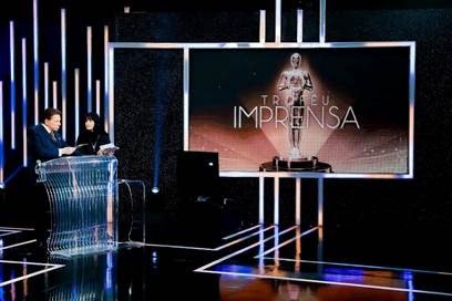 Silvio Santos apresenta o Troféu Imprensa 2022, exibido pela primeira vez no sábado (11), e traz convidados - imagem 4