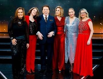 Silvio Santos apresenta o Troféu Imprensa 2022, exibido pela primeira vez no sábado (11), e traz convidados - imagem 13