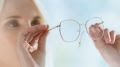 Par de lentes com o tratamento DuraVision AntiVirus Platinum UV