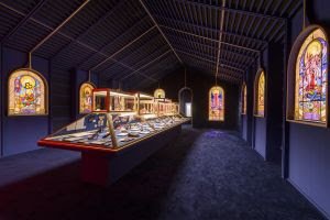 Christian Louboutin ganha nova exposição em Mônaco - imagem 4