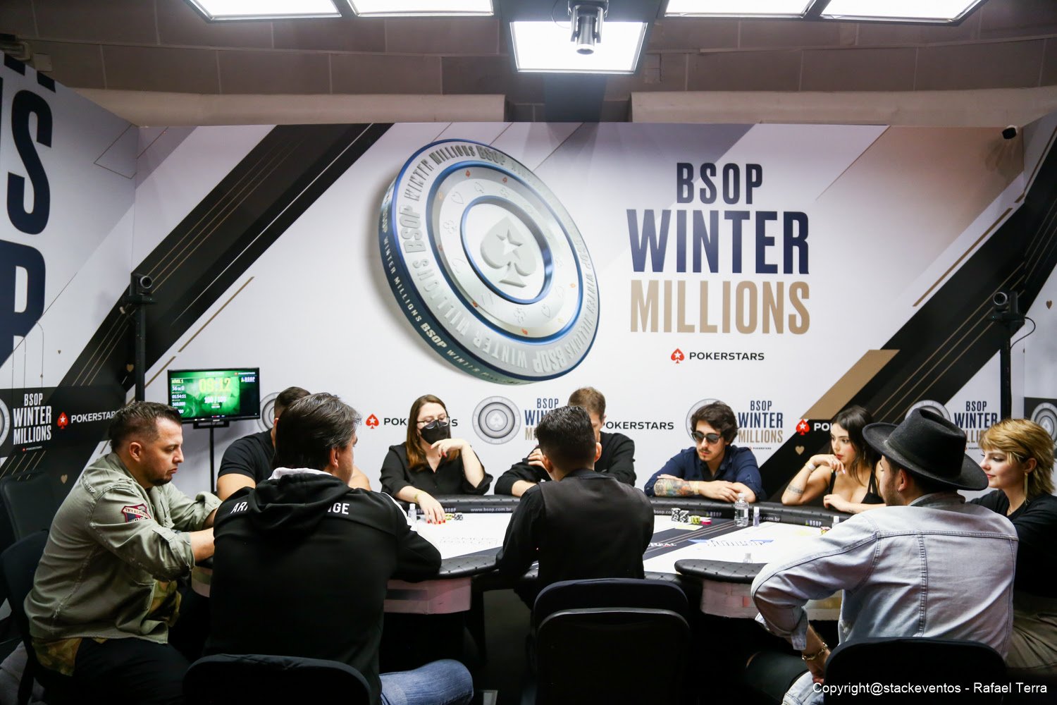 Cláudia Rodrigues revela que jogar pôquer diariamente ajuda a aliviar sintomas de doença - imagem 3