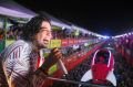 Com Claudia Leitte, Felipe Amorim, Nattan e Bell Marques, foliões vivem grandes surpresas no segundo dia de - imagem 19