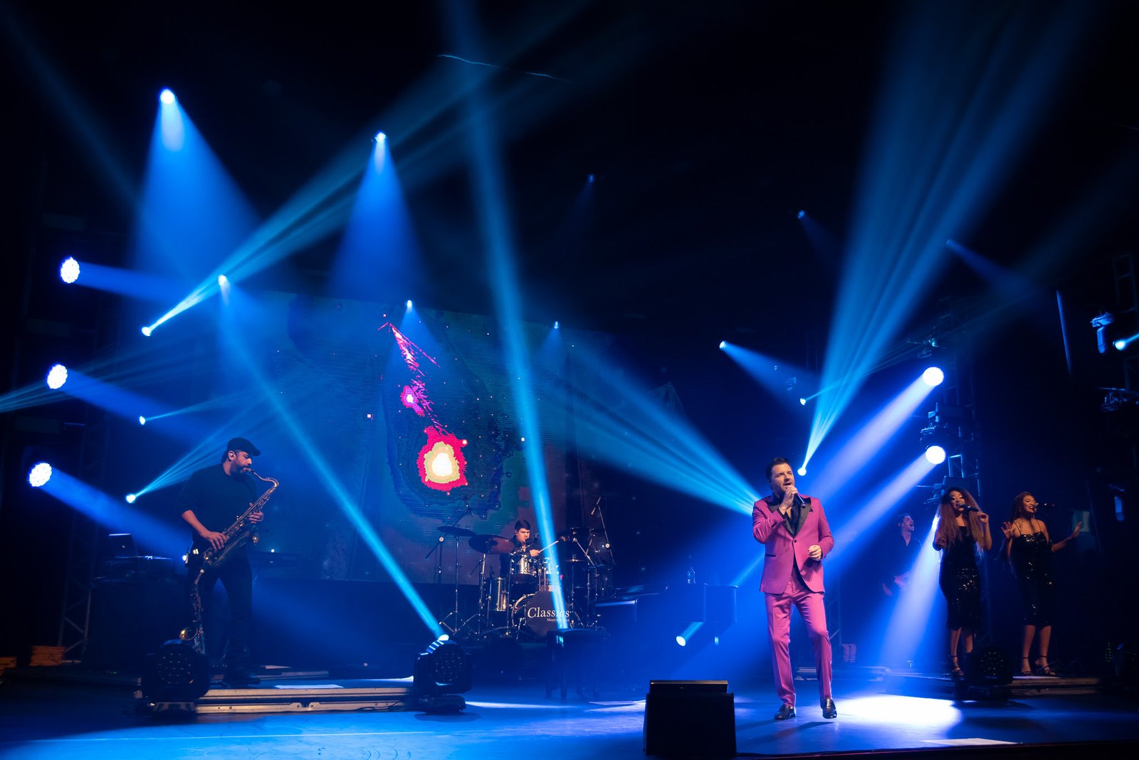 Maurício Manieri lota casas de shows em apresentações no Nordeste - imagem 7