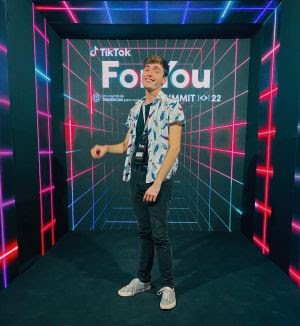 Personalidades do BookTok e BookTube participam da Bienal do Livro de São Paulo