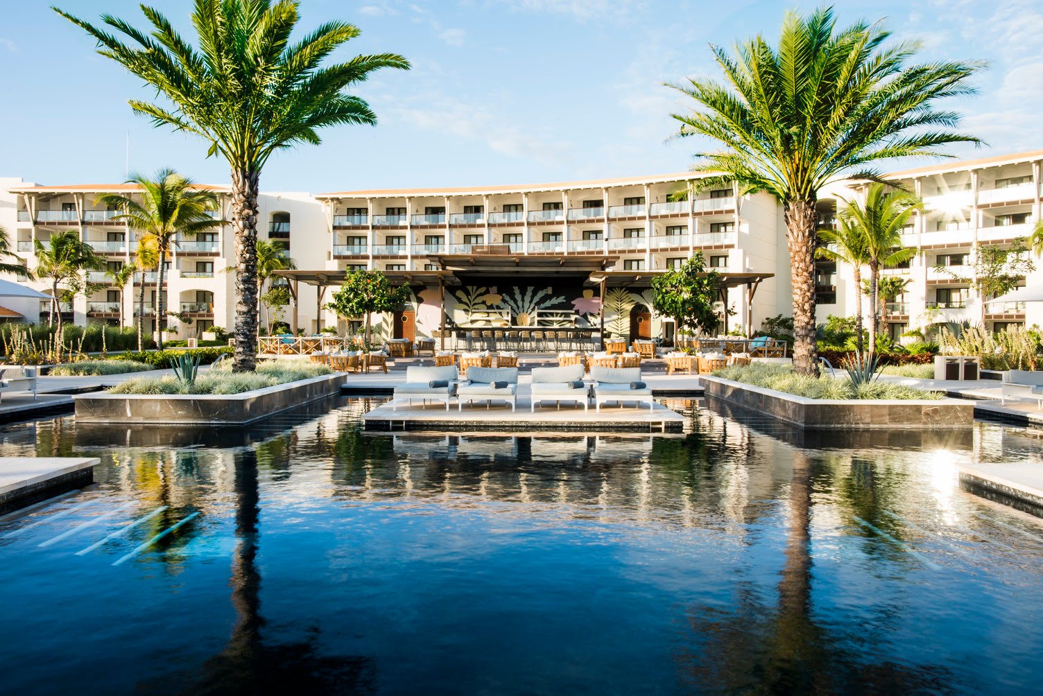 UNICO 20°87° Hotel Riviera Maya homenageia mulheres no Superbia Summer 2022