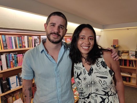 Fabiane Pereira recebe o roteirista e escritor Pedro Neschling no penúltimo episódio do quadro "O que tem na
