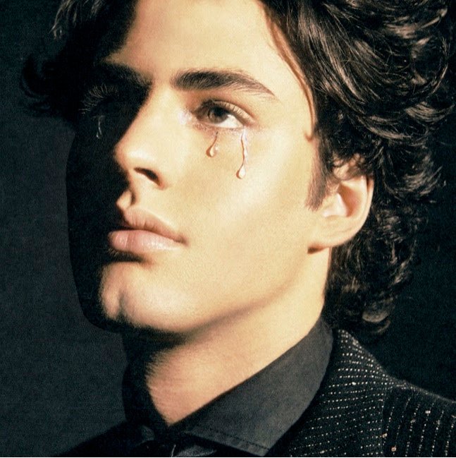 INSPIRADO EM UMA HISTÓRIA REAL, LUCAS PRETTI LANÇA “CHORA POR MIM”, SEU MAIS NOVO SINGLE - imagem 3