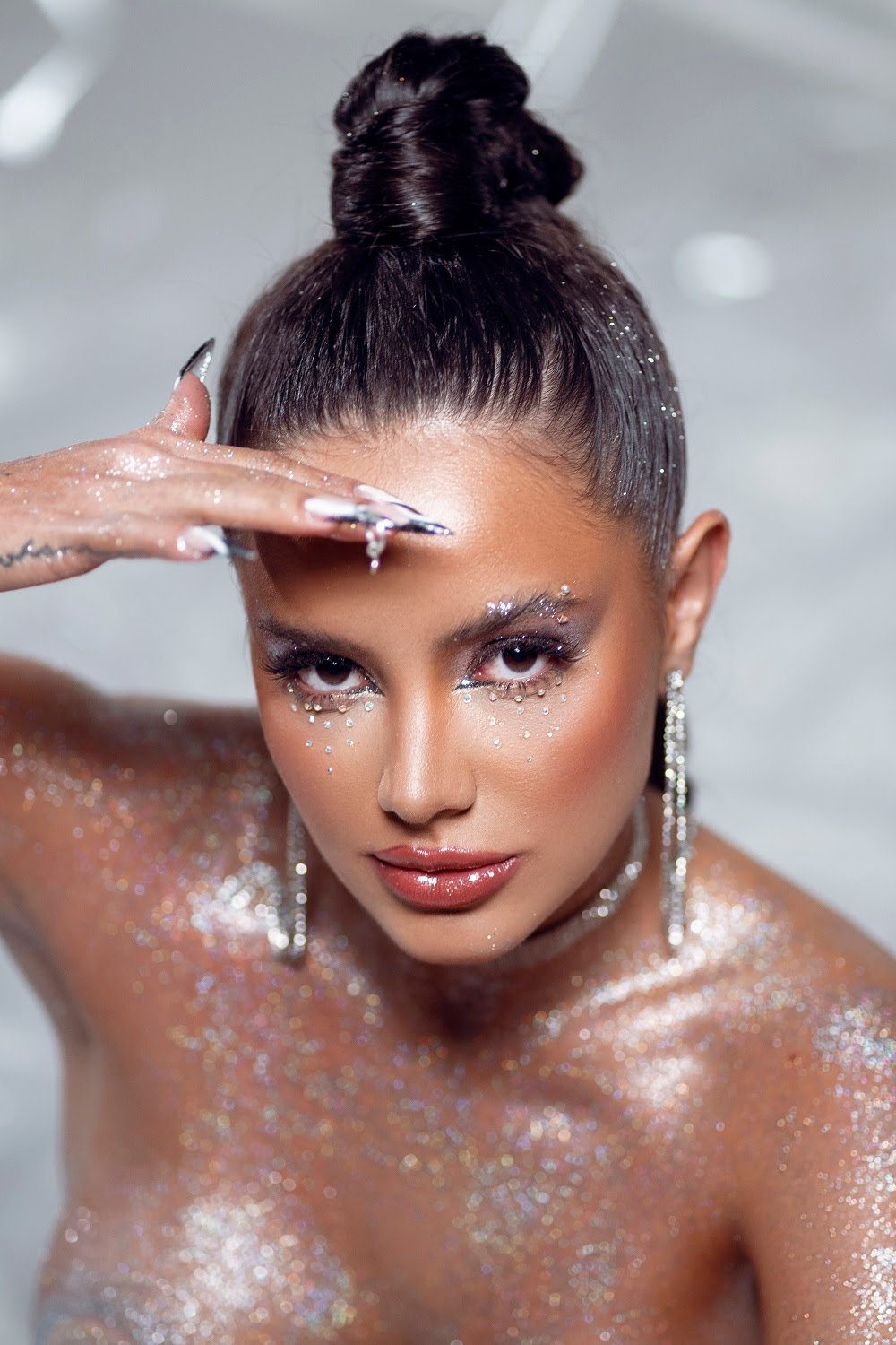 Júlia Rezende vai te hipnotizar no novo single “KIKADAUM” - imagem 3
