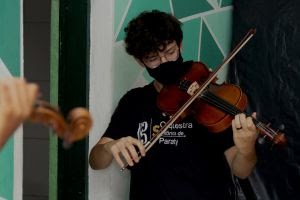 Orquestra Municipal Sinfônica de Paraty cria programa "Adote um Músico"