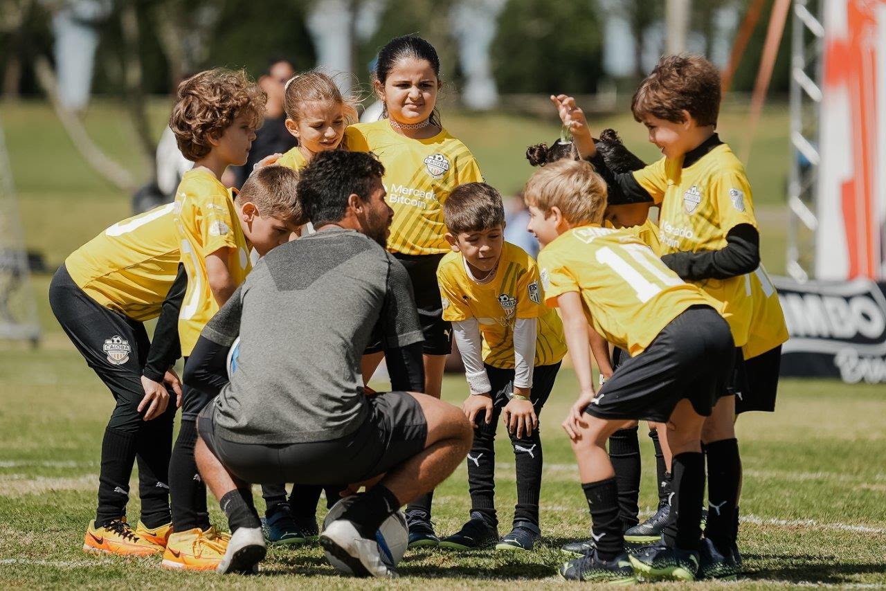 Caioba Soccer Camp – veja quem esteve presente nas duas edições pré Copa do Mundo - imagem 2
