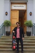 Victor Canella durante gravações na Abbey Road Studios, estúdio musical do The Beatles