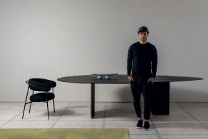 Casa Vogue destaca a obra do designer Zanini de Zanine, que celebra 20 anos de carreira