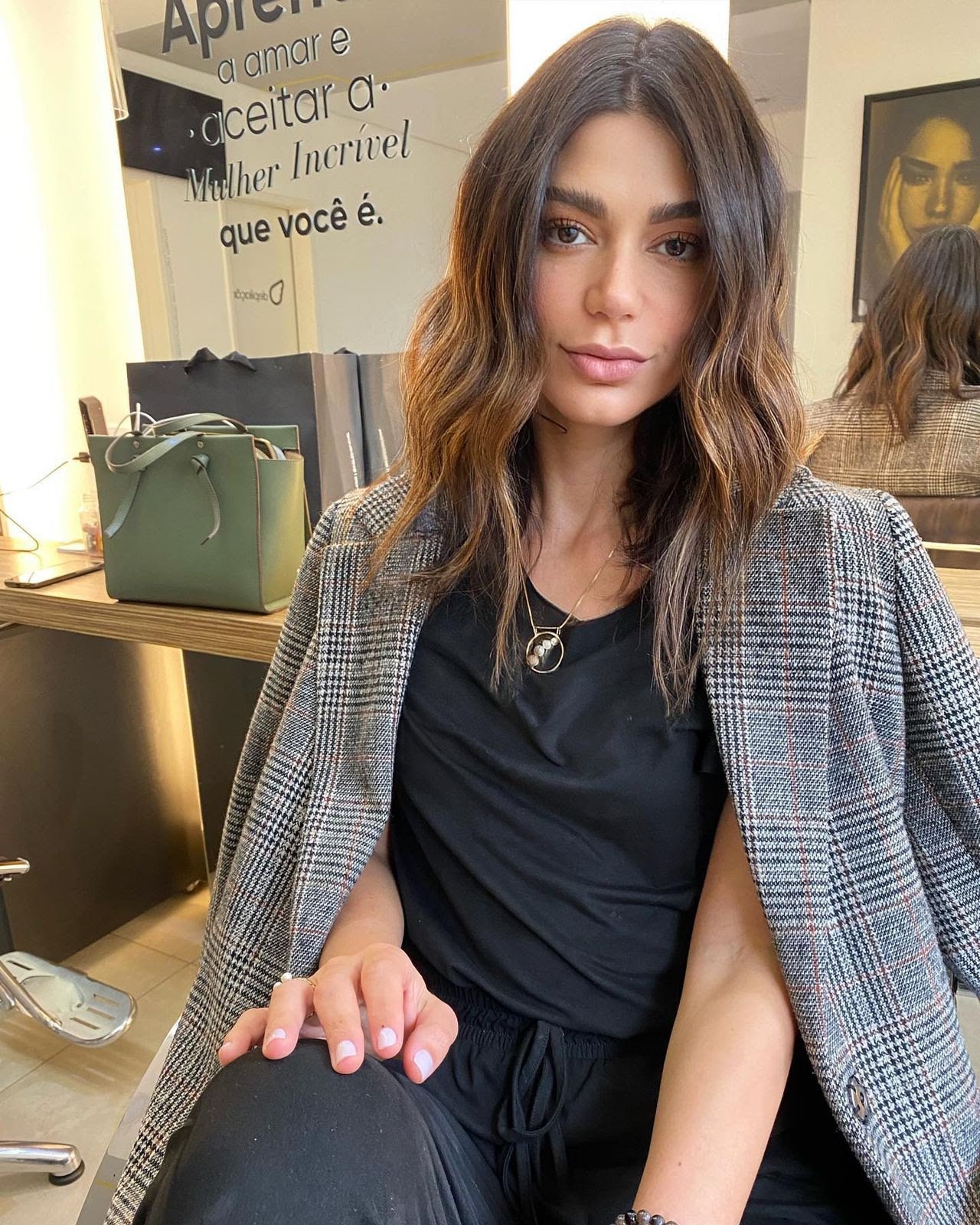 Chris Malaquias, Expert em transformações concorre ao prêmio “Morena Iluminada” - imagem 3