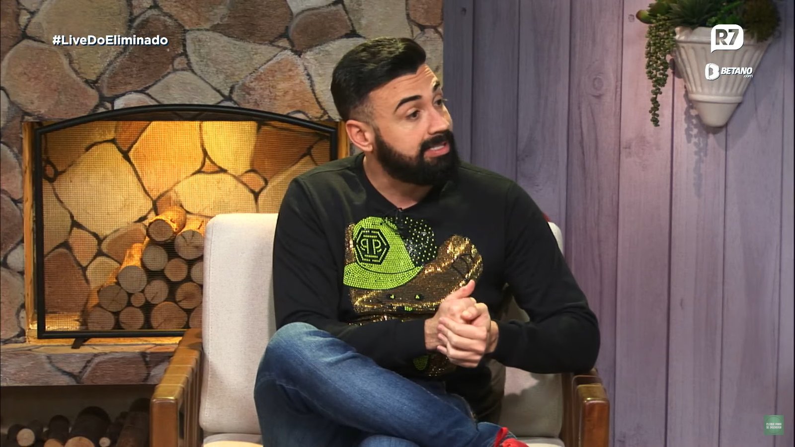 EM LIVE NO R7, ELIMINADO DE “A FAZENDA 14” CONTA QUE GRETCHEN TORCIA PARA ELE NAMORAR A NETA DELA - imagem 4