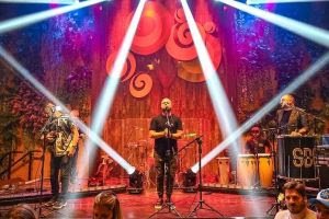 Quintal do Espeto Santo André tem programação especial aos domingos